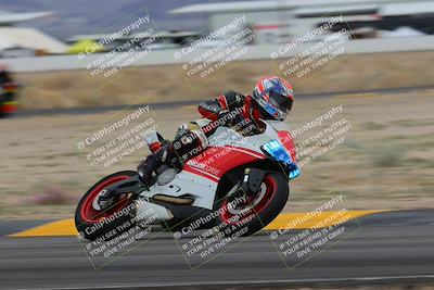 media/Jan-14-2023-SoCal Trackdays (Sat) [[497694156f]]/Turn 4 Set 2 (1030am)/